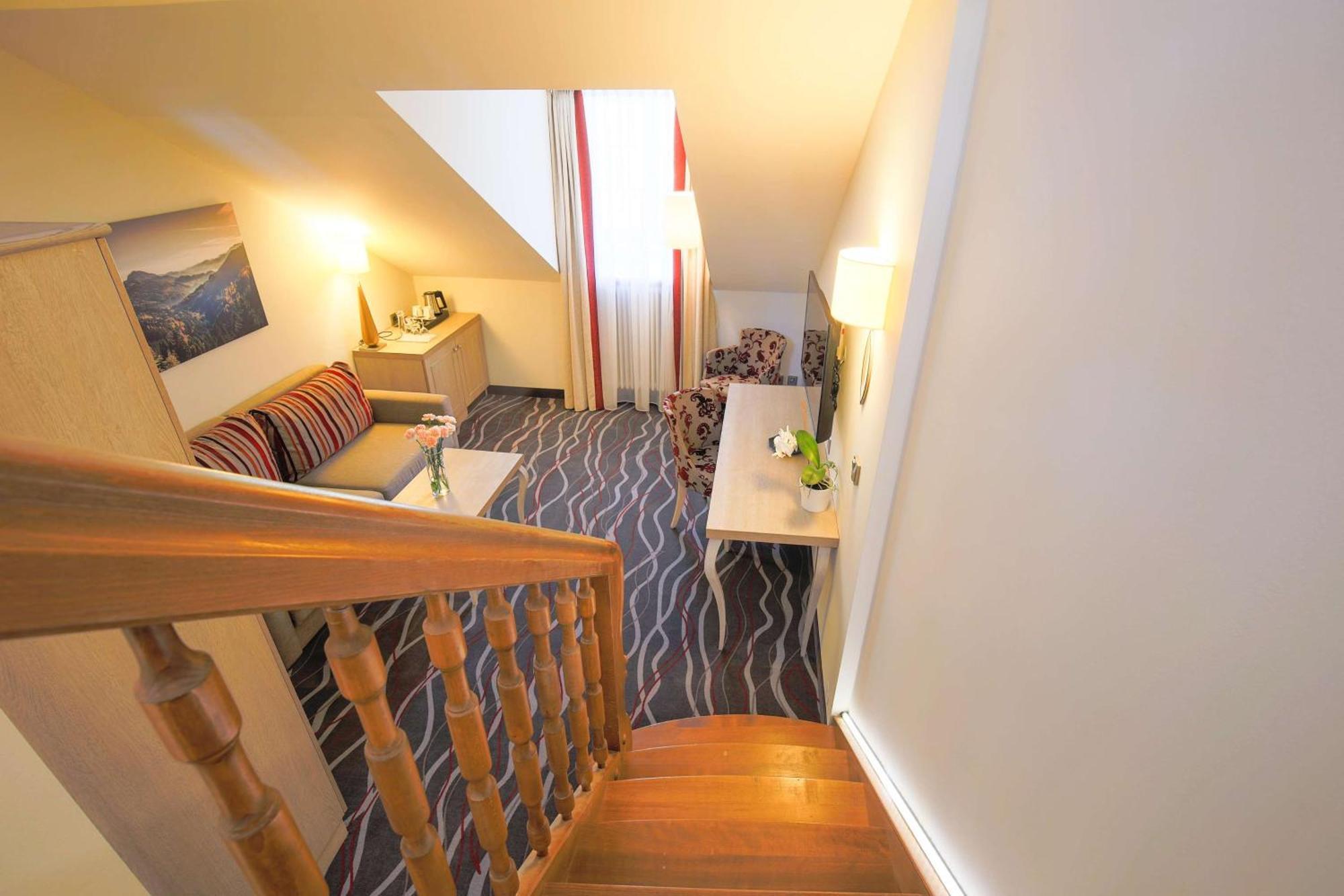 Hotel Bayerischer Hof Miesbach, BW Premier Collection Εξωτερικό φωτογραφία